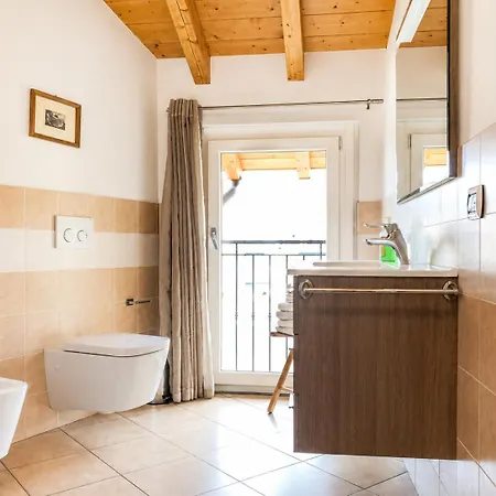 Monte Goj Con Posto Auto E Aria Condizionata Apartman Como