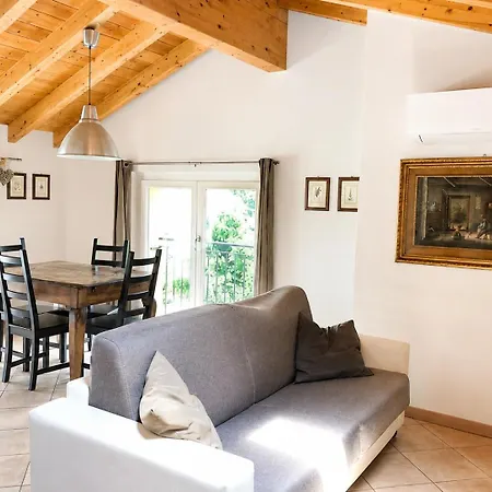 Apartman Monte Goj Con Posto Auto E Aria Condizionata Como